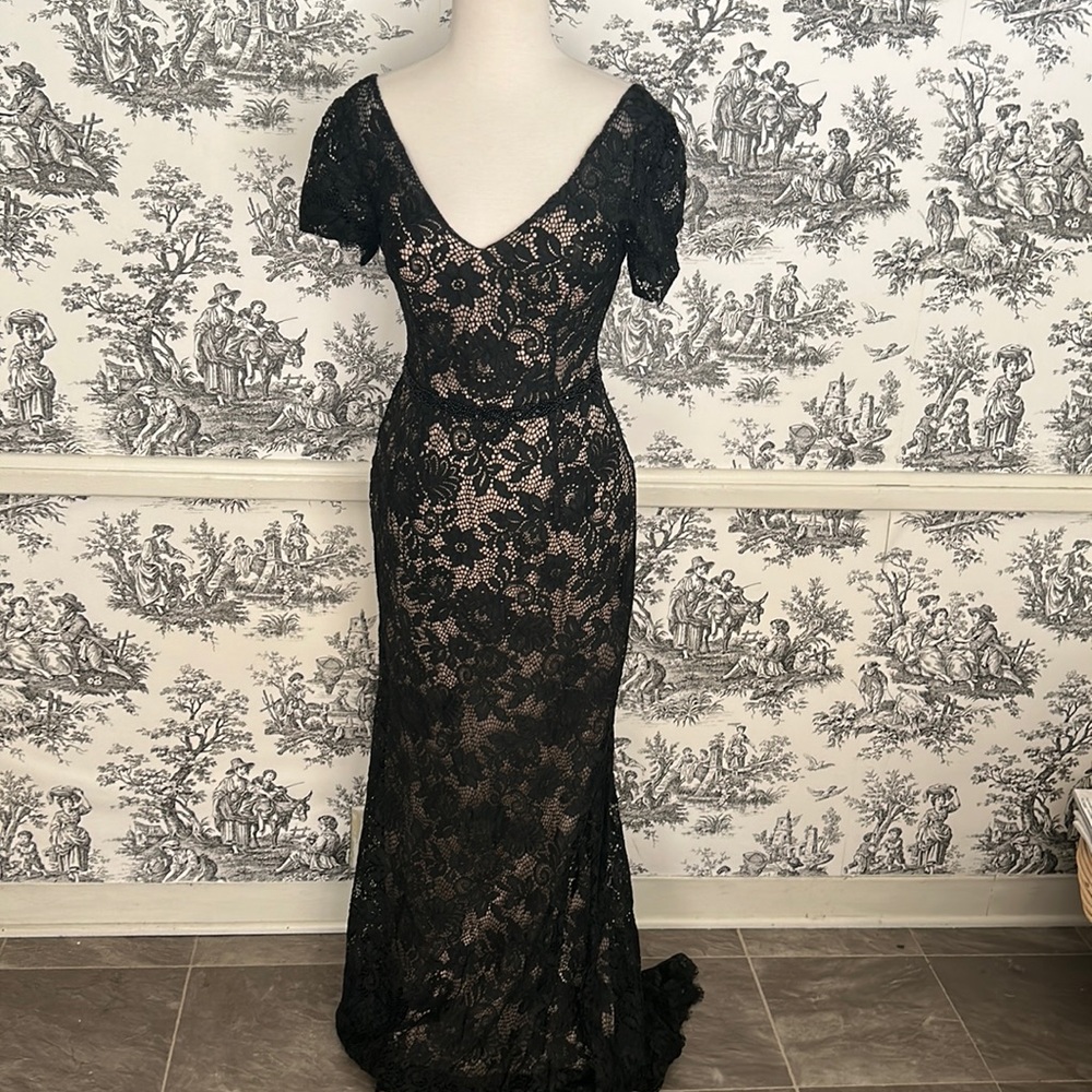 Jade Couture black lace floor length dress size 2 new with tags